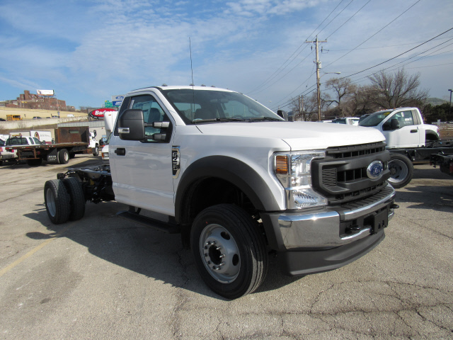 New 2020 Ford F450 Xl Cab Chassis Near Milwaukee #21818 