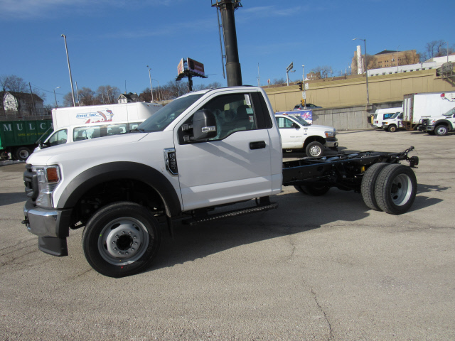 New 2020 Ford F450 XL Cab Chassis near Milwaukee #21819 | Badger Truck ...