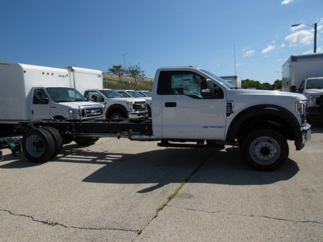 New 2019 Ford F450 XL Cab Chassis near Milwaukee #21064 | Badger Truck ...